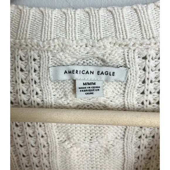 American Eagle Outfitters Cream Cable Knit Sweater Size Medium Cotton Blend Wm’s - Picture 4 of 7